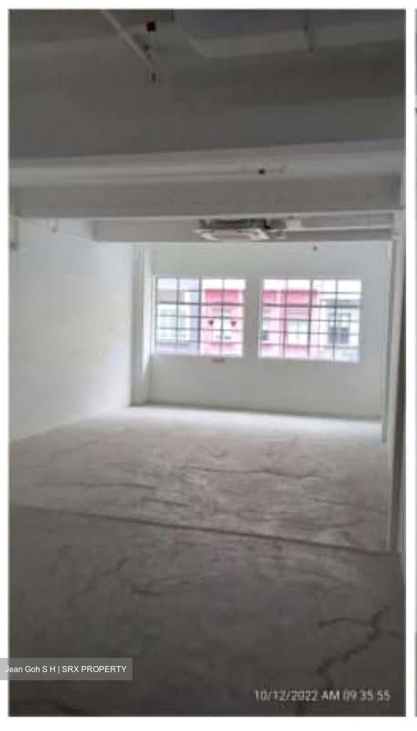 Hongkong Street (D1), Office #611011591